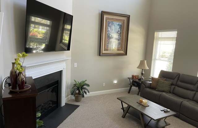 224 Clearwater Cir Gallery 4