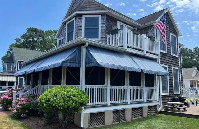 330 GARFIELD PARKWAY photos photos