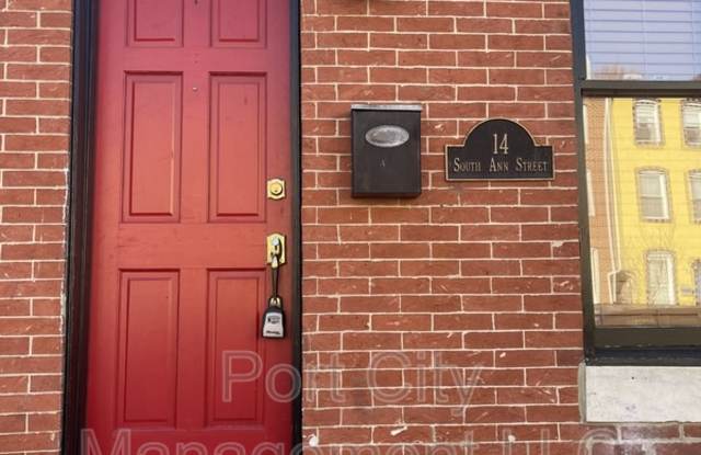 14 South Ann Street Gallery 2