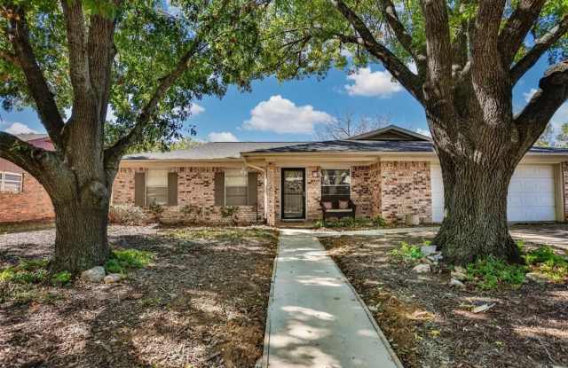 1203 Aspen Road photos photos