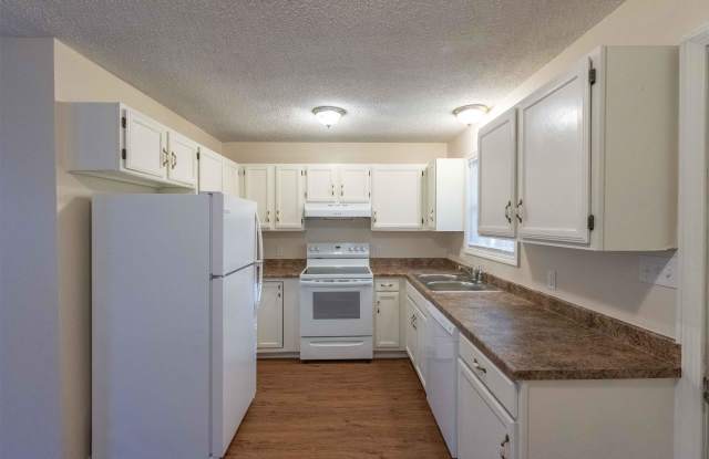 1321 North Frisco Avenue Gallery 3