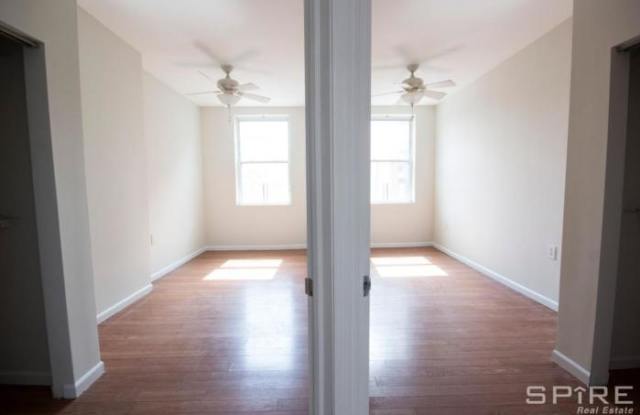 1604 Lexington Avenue Gallery 4