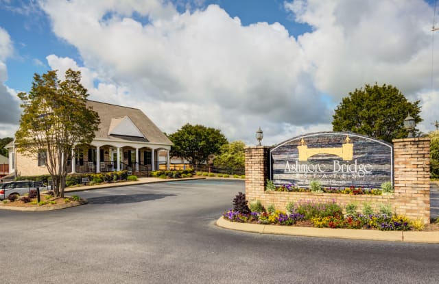 Ashmore Bridge Estates Apartment Homes Gallery 3