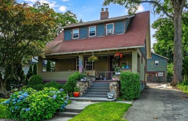 227 Holmes St photos photos