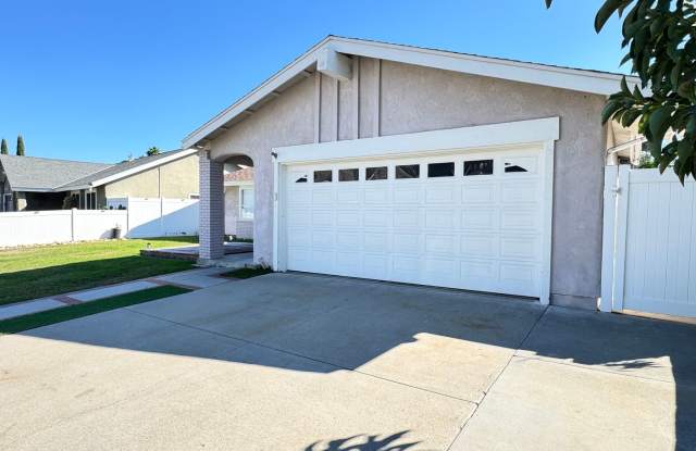 Mission Viejo Lease – 3 Bedrooms, 2 Bathrooms + Bonus Room photos photos