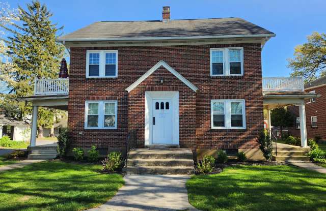 22 W Areba Ave photos photos