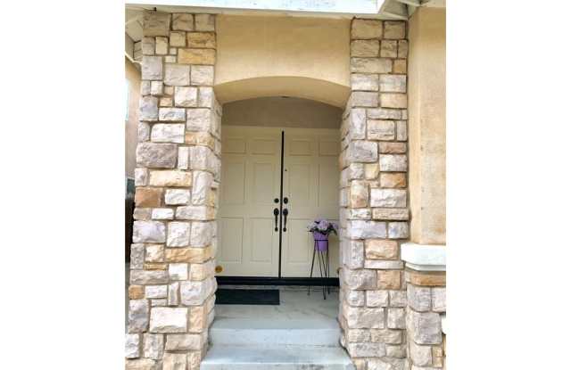 6142 Temple City Boulevard Gallery 2