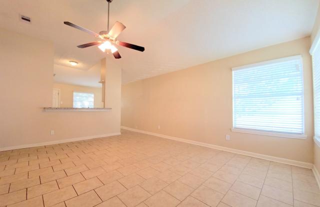 Cute Pasadena home just blocks from the Beltway! Gallery 3