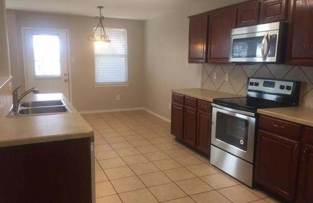 7537 Almondale Drive Gallery 2
