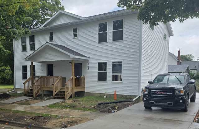 800 Detroit Street - 1 photos photos