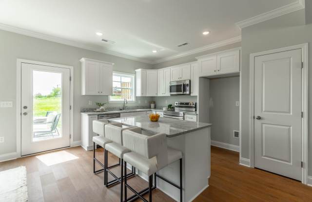 1923 Clearview Drive Gallery 2