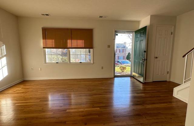 606 Tudor Dr Gallery 3