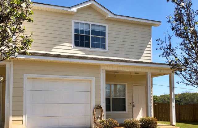 Courtyard Subdivision!! - 7 Courtyard Way, Enterprise, AL 36330