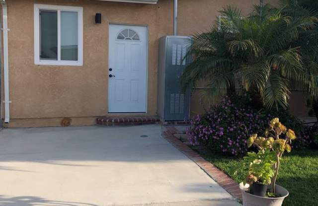 Charming one bedroom, one bath - back unit apartment - 5116 West 140th Street, Del Aire, CA 90250