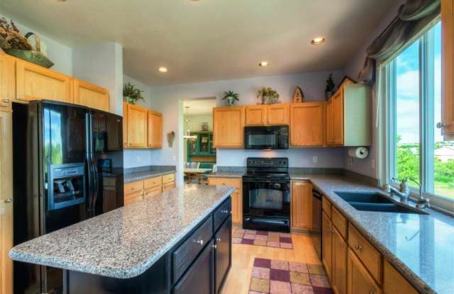8626 Canongate Ln - 8626 Canongate Lane, Highlands Ranch, CO 80130