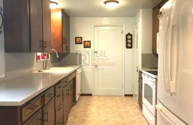 3137 Vista Pl W Gallery 3