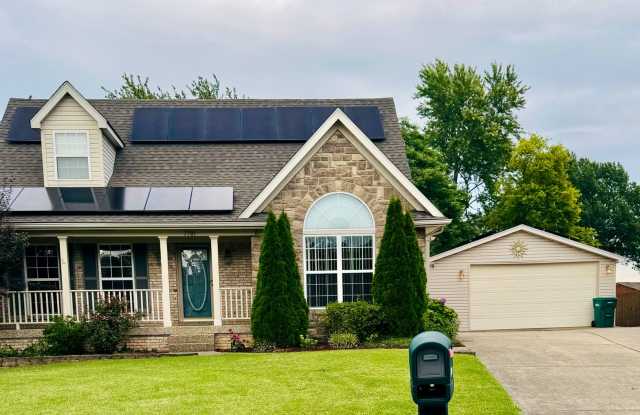 Beautiful spacious 4 bed 4 bath Family Home photos photos