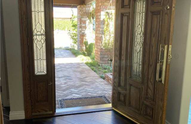8031 Joan Circle Gallery 4