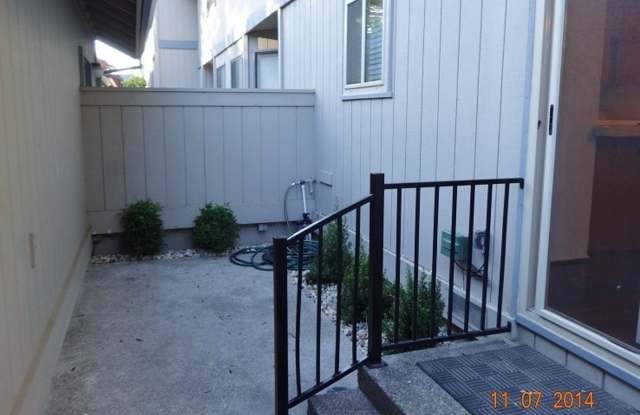 8126 BRIAR RIDGE LANE Gallery 3