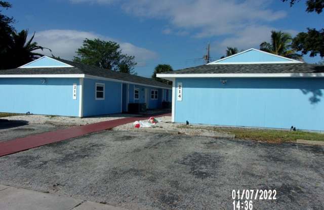 Short Distance to Beach Gallery 3