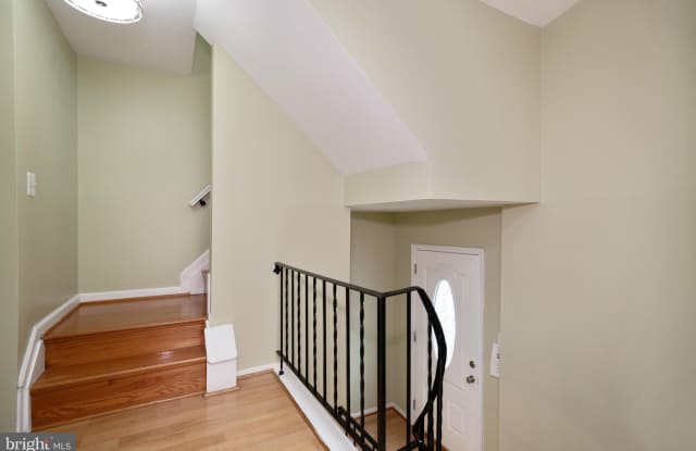 7063 LEEWOOD FOREST DRIVE Gallery 4