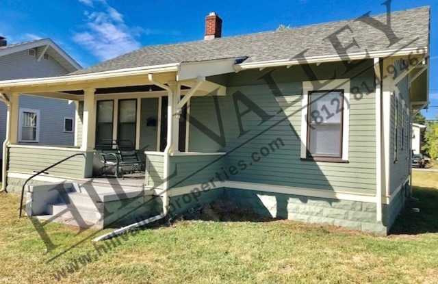 Two Bedroom Bungalow - East Side Location photos photos