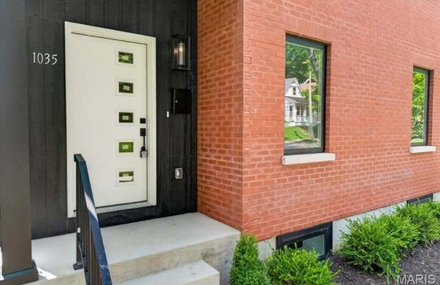 1035 Blendon Place Gallery 3