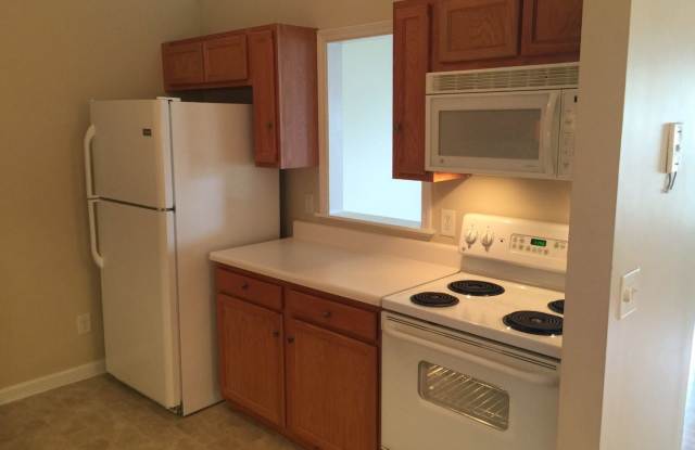 900 Hanahan Court Unit 3C Gallery 2