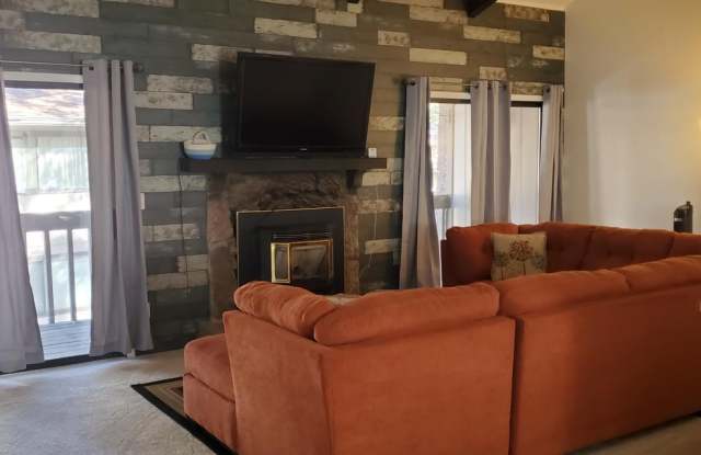 2777 A Sports Village Loop - 1Unit 23 A Upper Unit photos photos