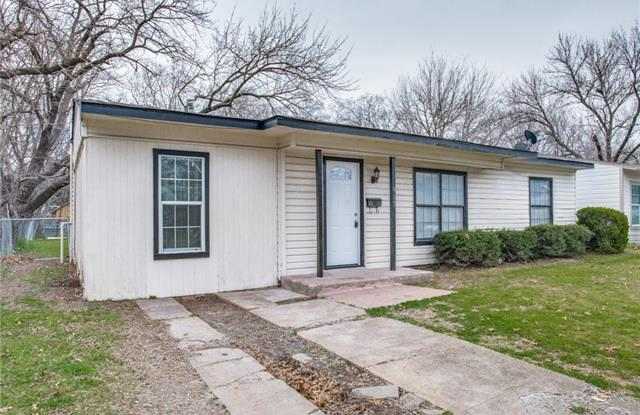 913 Highland Drive Gallery 2