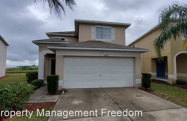 12938 Fennway Ridge Dr - 12938 Fennway Ridge Drive, Riverview, FL 33579