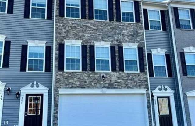 347 Trinity Way photos photos