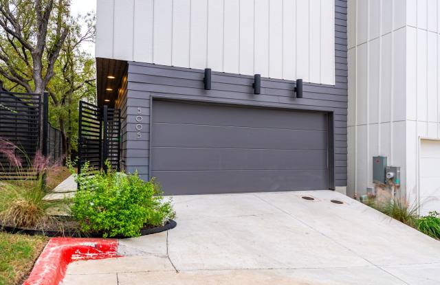 Modern Comfort Meets South Austin Charm! - 5005 Childers Path, Austin, TX 78741