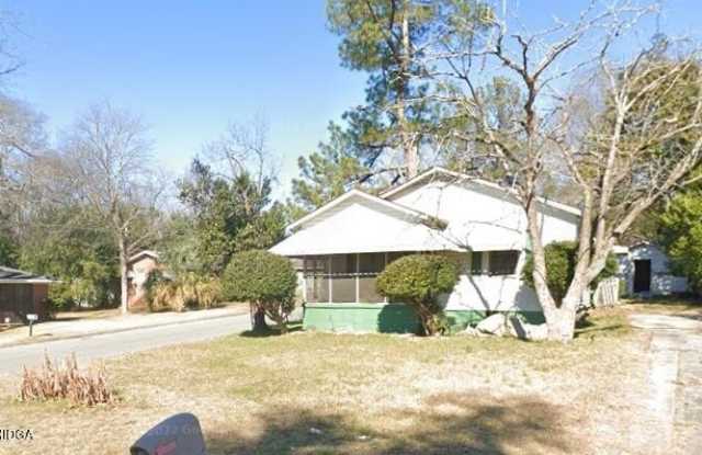 597 Moreland Avenue photos photos