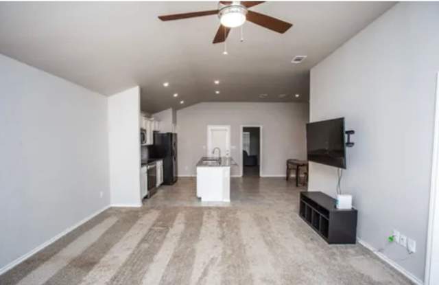 PRE-LEASING NOVEMBER: Frenship ISD in Upland Crossing Gallery 3