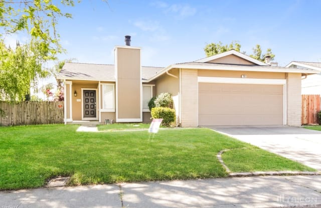 269 Brookdale Drive - 269 Brookdale Drive, Vacaville, CA 95687