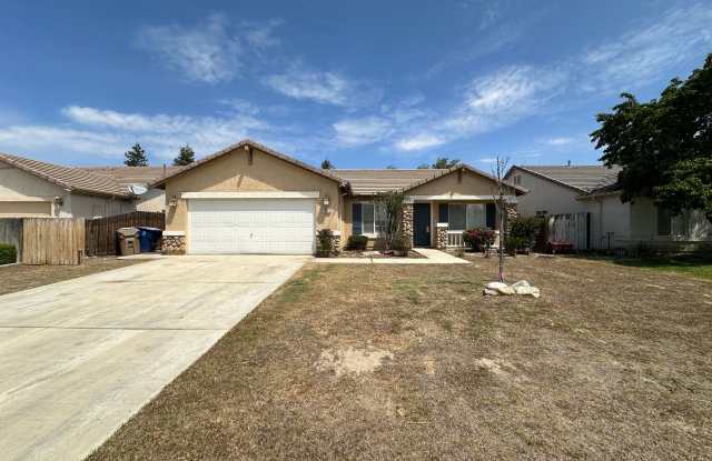 3 Bed, 2 Bath Home with Spacious Backyard! - 10914 Cactus Valley Drive, Bakersfield, CA 93311