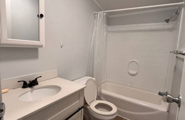 Home in South Lowndes County Gallery 3