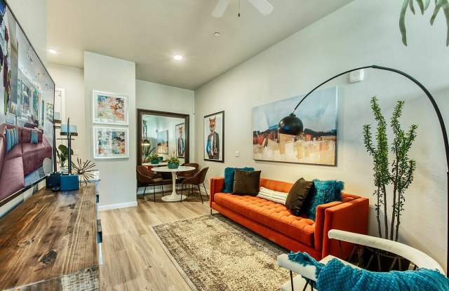 Metro 101 Apartments Gallery 4