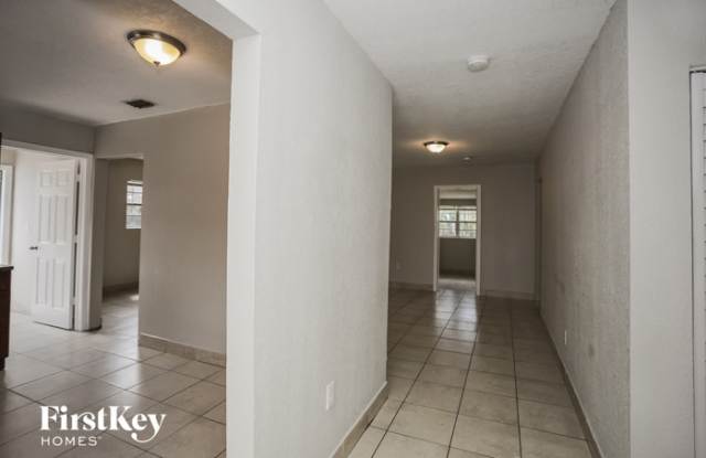 771 Northwest 183rd Drive Gallery 3