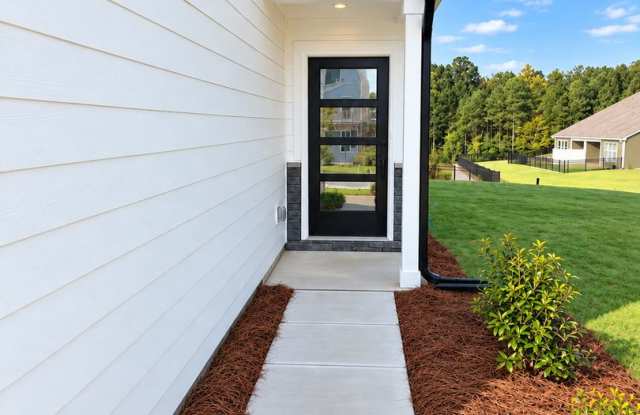 SAVE THIS HOLIDAY SEASON | 8 WEEKS FREE| Brand-New 3BR Home Near Downtown Mooresville | 2-Car Garage | TOUR TODAY Gallery 4