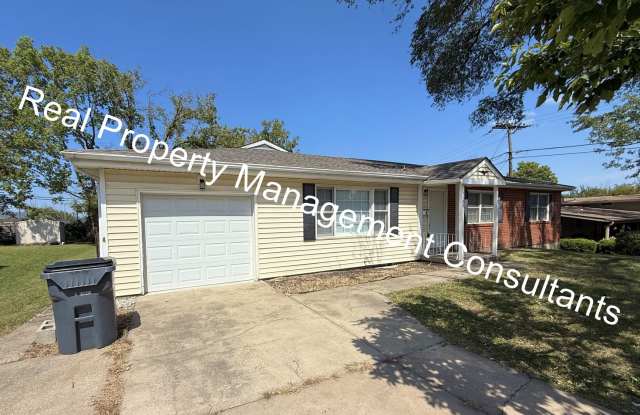 4 Bedroom 2.5 Bath Ranch home now available in Olathe! Gallery 4