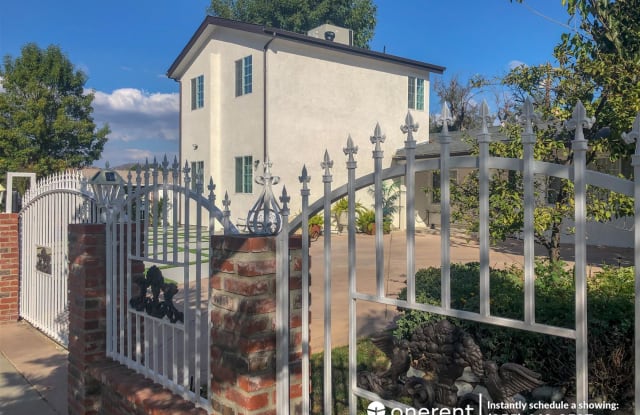 6650 Valley Circle Blvd - 6650 Valley Circle Boulevard, Los Angeles, CA 91367