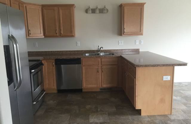 3 Bed 3 Bath Twin Home Gallery 3