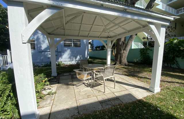 11 N Lakeside Drive photos photos