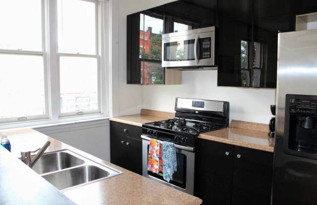 EAST CARSON STREET LIVING IN THE HEART OF THE SOUTH SIDE AVAILABLE SEPT! photos photos EAST CARSON STREET LIVING IN THE HEART OF THE SOUTH SIDE AVAILABLE SEPT! photos photos