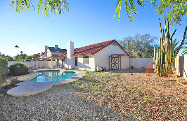 7719 W Dreyfus Dr - 7719 West Dreyfus Drive, Peoria, AZ 85381