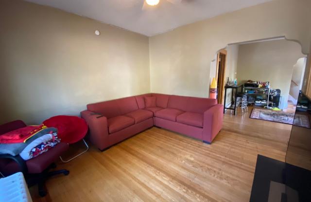 MUST SEE 6BD/2.5BA House + Office, Parking  Laundry! Avail. 9/1/26! Gallery 3