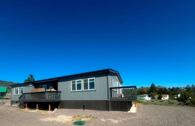 Updated 3 bedroom House photos photos