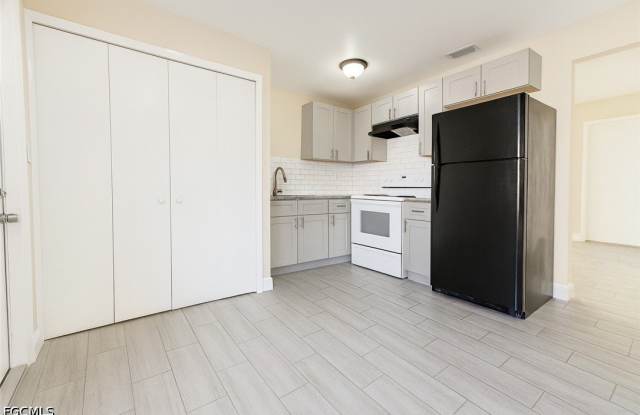 5453 11th Avenue photos photos
